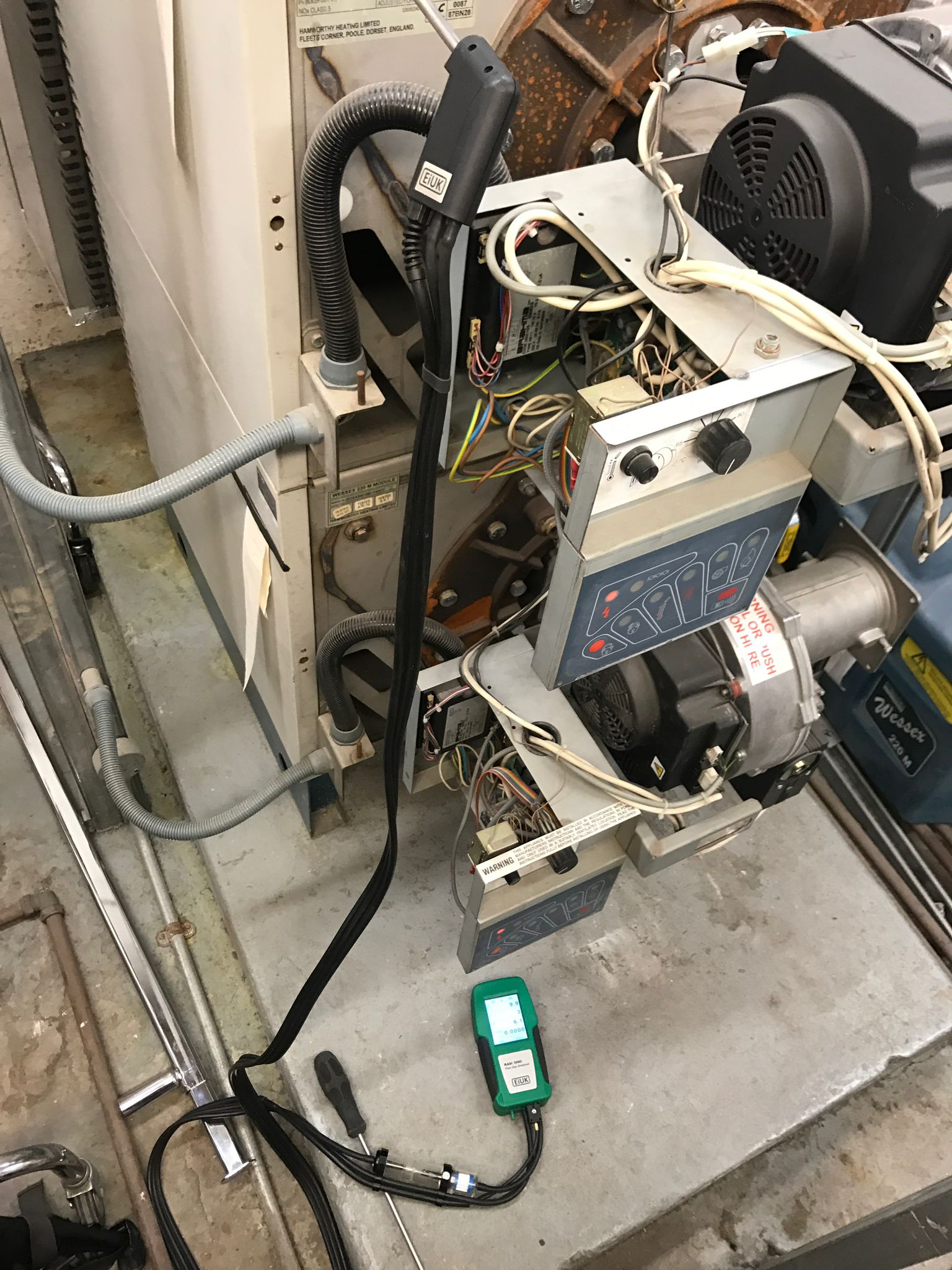 gas safe registered engineer near me Palmers Green, N13